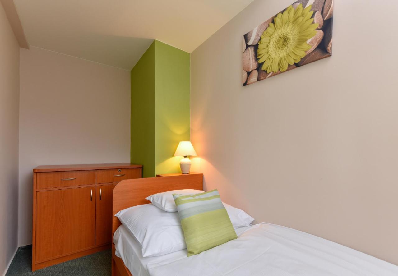 Hotel Panorama Balatongyörök Екстериор снимка