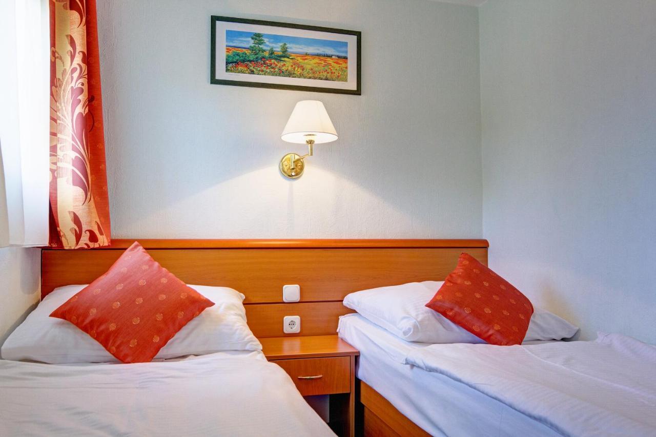 Hotel Panorama Balatongyörök Екстериор снимка